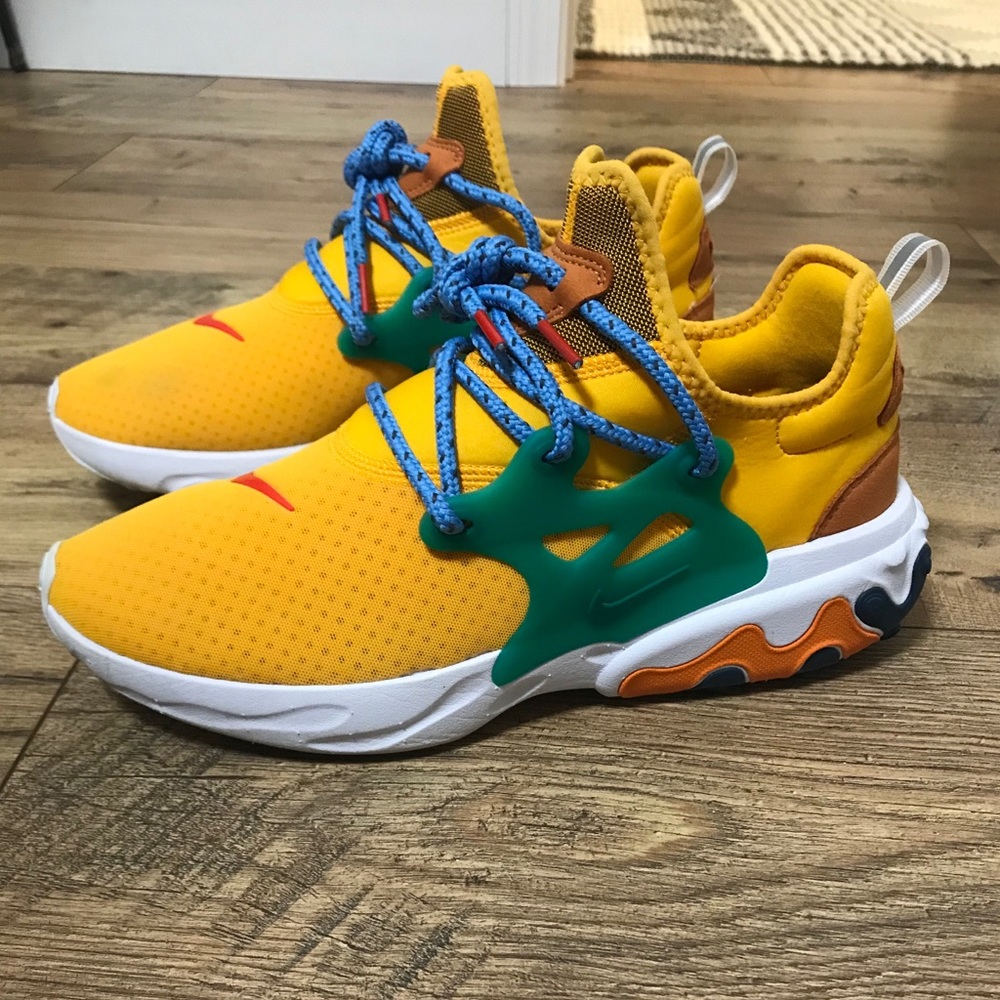 Nike shoes